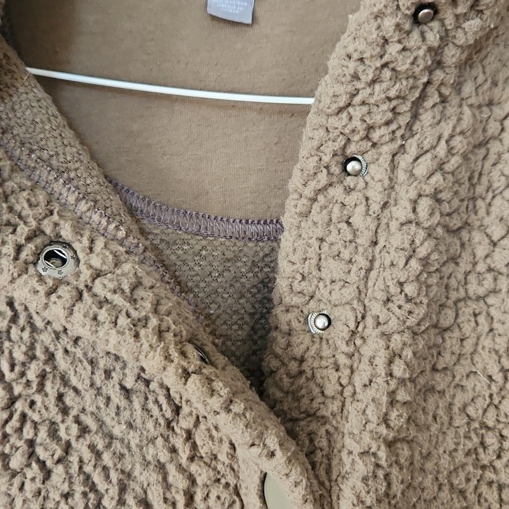 Women's Green Sherpa Sweater, Aerie Medium - Picture 6 of 7